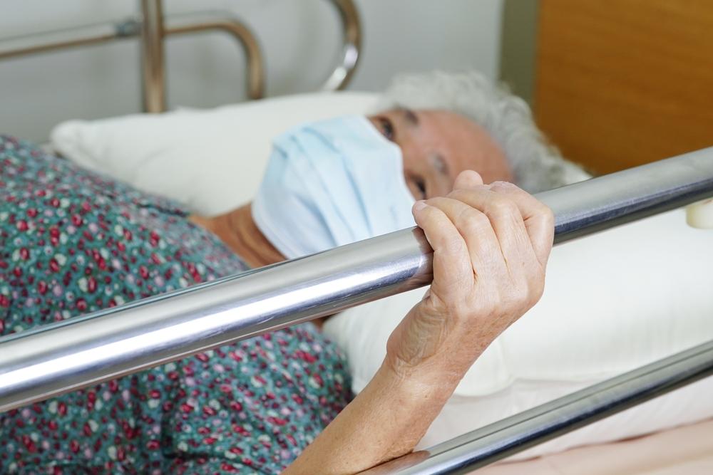 are bed rails allowed in nursing homes
